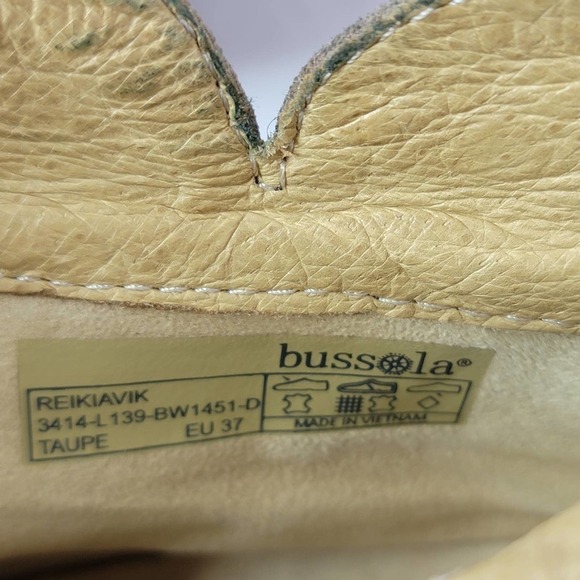 BUSSOLA Leather Ankle Bootie Size zipper - Picture 10 of 14